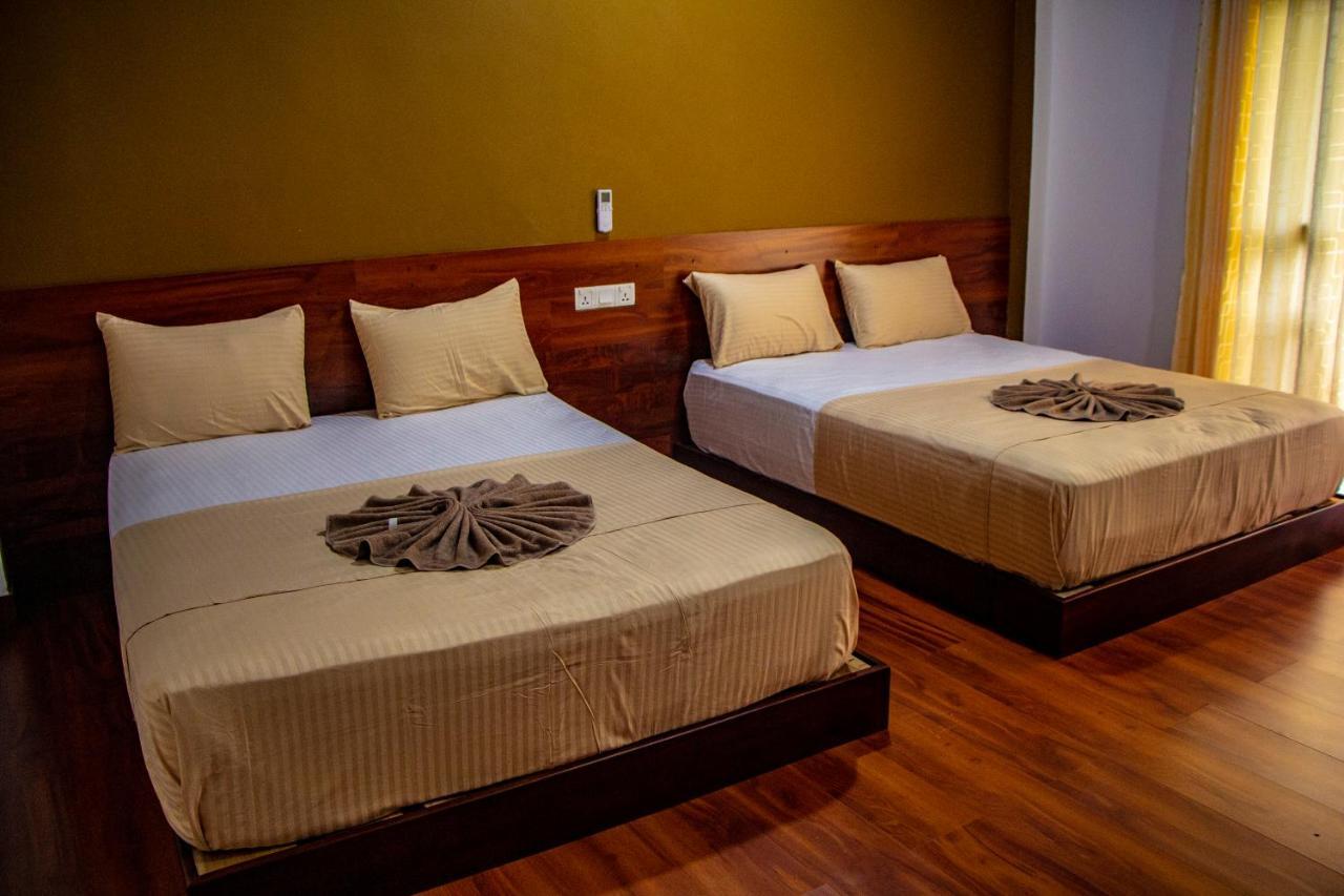 Canal'S Edge Negombo Exterior photo